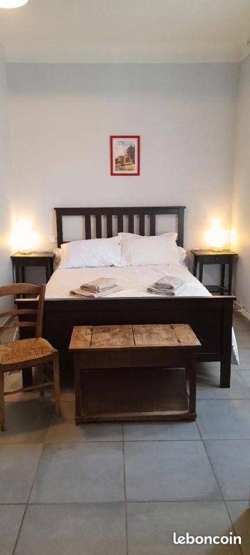Chambre D'Hotes Manon - Domaine Les Peupliers - Lagnes Exterior photo